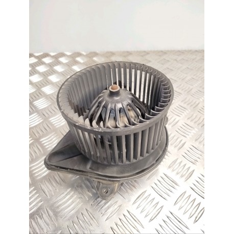VENTILATEUR DE REFROIDISSEMENT RENAULT TRAFIC 2.0 DCI - 16V TURBO 2008