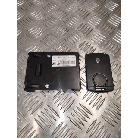 LECTEUR DE CARTE RENAULT GRAND SCENIC 3