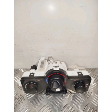 COMMANDE DE CHAUFFAGE RENAULT  SCENIC 2 2006