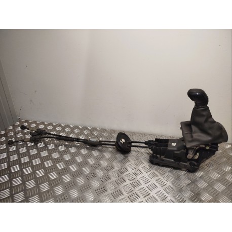 LEVIER DE VITESSES PEUGEOT 208