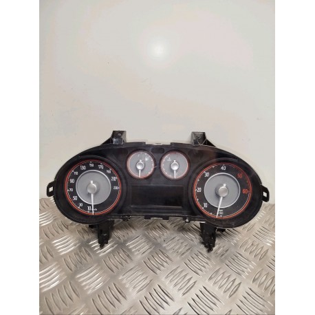 COMPTEUR FIAT PUNTO 3 1.3 JTD - 16V TURBO MULTIJET 2015