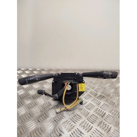 BLOC DE COMMANDE SUR COLONNE DIRECTION FIAT PUTO EVO 3  1.2I - 8V 2011