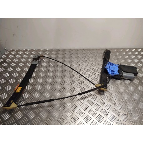 MOTEUR LEVE-VITRE ELECTRIQUE AVD AUDI A4 - 2 PHASE 2
