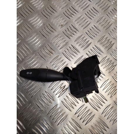 COMMANDE CLIGNOTANT FORD FIESTA  2002