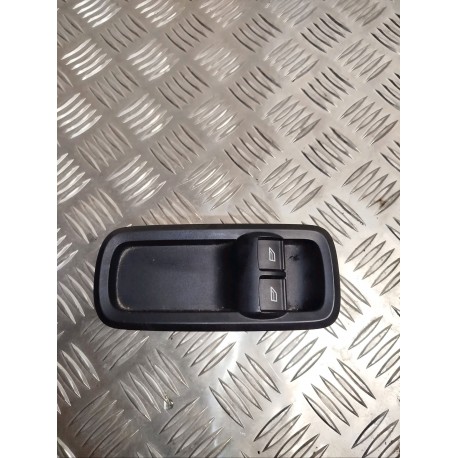 COMMANDE LEVE-GLACE PORTE AVG FORD FIESTA 6 PHASE 1 2012