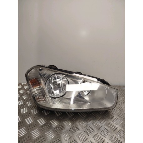 PHARE D FORD C-MAX 1 PHASE 2 1.6 TDCI - 16V TURBO 2009