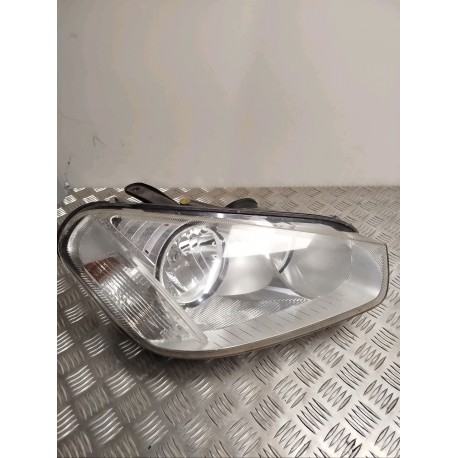 PHARE D FORD C-MAX 1 PHASE 2