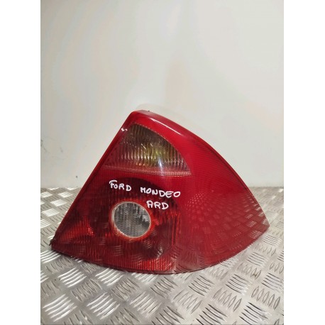 FEU AR D FORD MONDEO