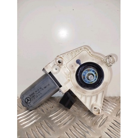 MOTEUR LEVE-VITRE ELECTRIQUE AVD MERCEDES CLASSE B