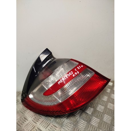 FEU AR G MERCEDES CLASSE C 220 2.2 CDI - 16V TURBO 2004