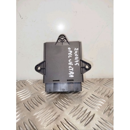 BOITIER VERROUILLAGE CENTRALISE PORTE OPEL VECTRA 1.9 CDTI - 16V TURBO 2006