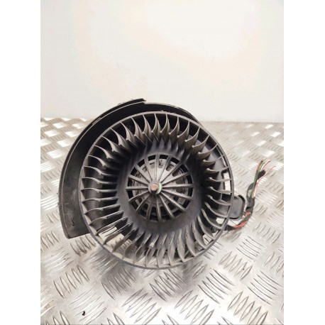 MOTEUR VENTILATEUR CHAUFFAGE OPEL ZAFIRA