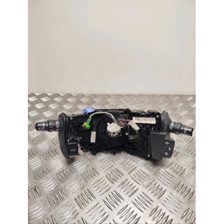 BLOC DE COMMANDE SUR COLONNE DIRECTION RENAULT SCENIC 2 PHASE 1 1.5 DCI - 8V TURBO 2004