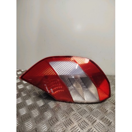 FEU AR D RENAULT SCENIC 2 PHASE 1 1.5 DCI - 8V TURBO 2004