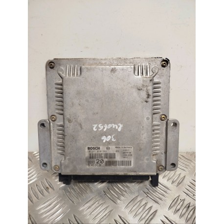 CALCULATEUR MOTEUR PEUGEOT 306 PHASE 2 2.0 HDI - 8V TURBO 2000