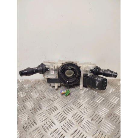 BLOC DE COMMANDE SUR COLONNE DIRECTION RENAULT SCENIC 3 PHASE 1 1.9 DCI - 8V TURBO 2010
