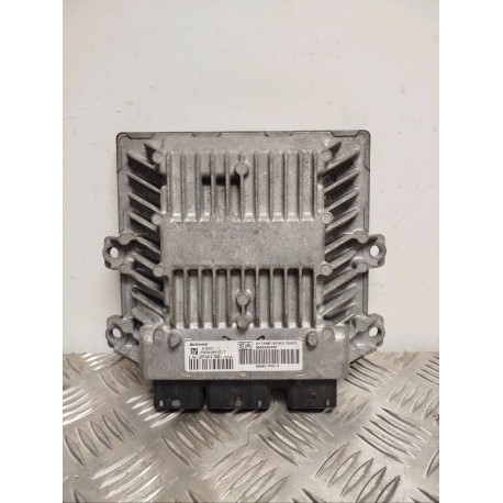 CALCULATEUR MOTEUR PEUGEOT 107