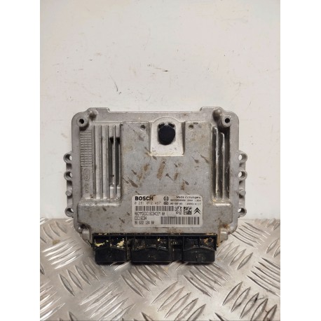 CALCULATEUR MOTEUR PEUGEOT 207