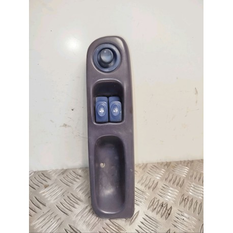 COMMANDE LEVE-GLACE PORTE AVG RENAULT MEGANE 1