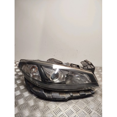 PHARE D RENAULT LAGUNA 2