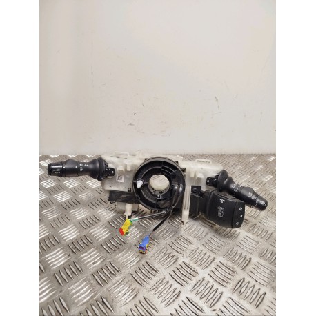 BLOC DE COMMANDE SUR COLONNE DIRECTION RENAULT SCENIC 3 PHASE 1 1.5 DCI - 8V TURBO 2009