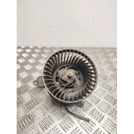 MOTEUR VENTILATEUR CHAUFFAGE CITROEN BERLINGO 1.6 HDI 2010