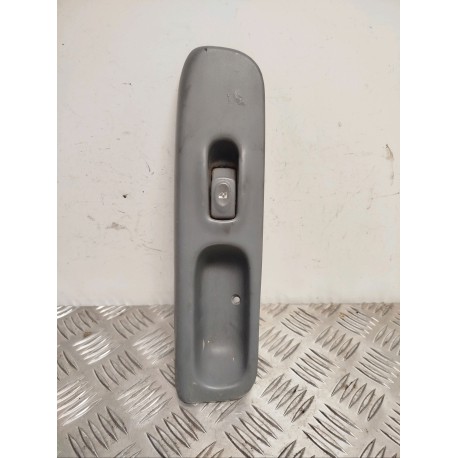 COMMANDE LEVE-GLACE PORTE AVD RENAULT TWNGO 1 PHASE 3 1.2I - 16V 2005