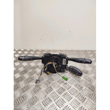 BLOC DE COMMANDE SUR COLONNE DIRECTION PEUGEOT 207 PHASE 1 1.4I - 8V 2007
