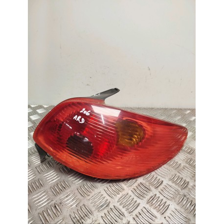 FEU AR D PEUGEOT 206 PHASE 2 1.4I - 8V 2005