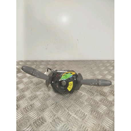 BLOC DE COMMANDE SUR COLONNE DIRECTION FIAT PANDA 2 1.2I - 8V 2009