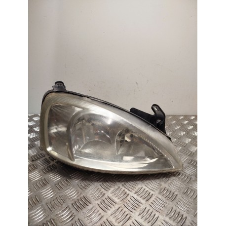 PHARE D OPEL CORSA C 1.7 DTI 2001