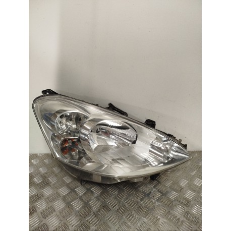 PHARE D PEUGEOT PARTNER 2 PHASE 1 1.6 HDI - 16V TURBO 2011