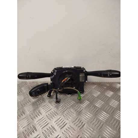BLOC DE COMMANDE SUR COLONNE DIRECTION PEUGEOT 207 1.4 HDI - 8V TURBO 2007