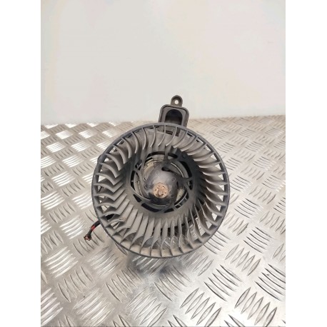 MOTEUR VENTILATEUR CHAUFFAGE PEUGEOT PARTNER