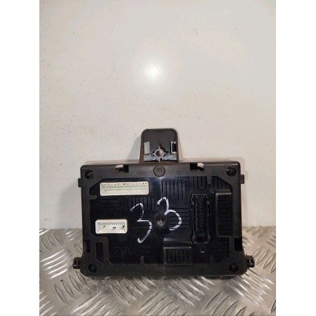 BOITIER BCM RENAULT CLIO 3 1.5DCI